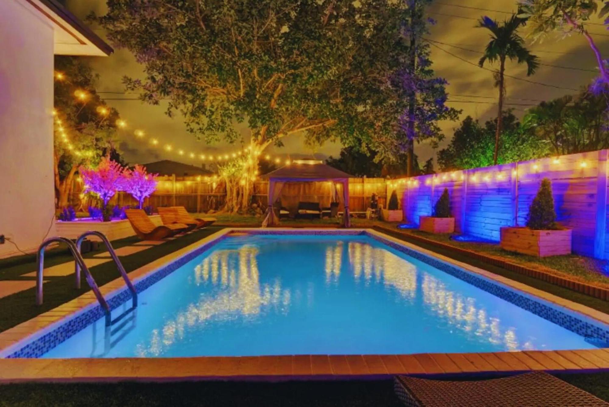 Flaming House With Cinema, Pool & Chill Area Villa Miami Exteriör bild